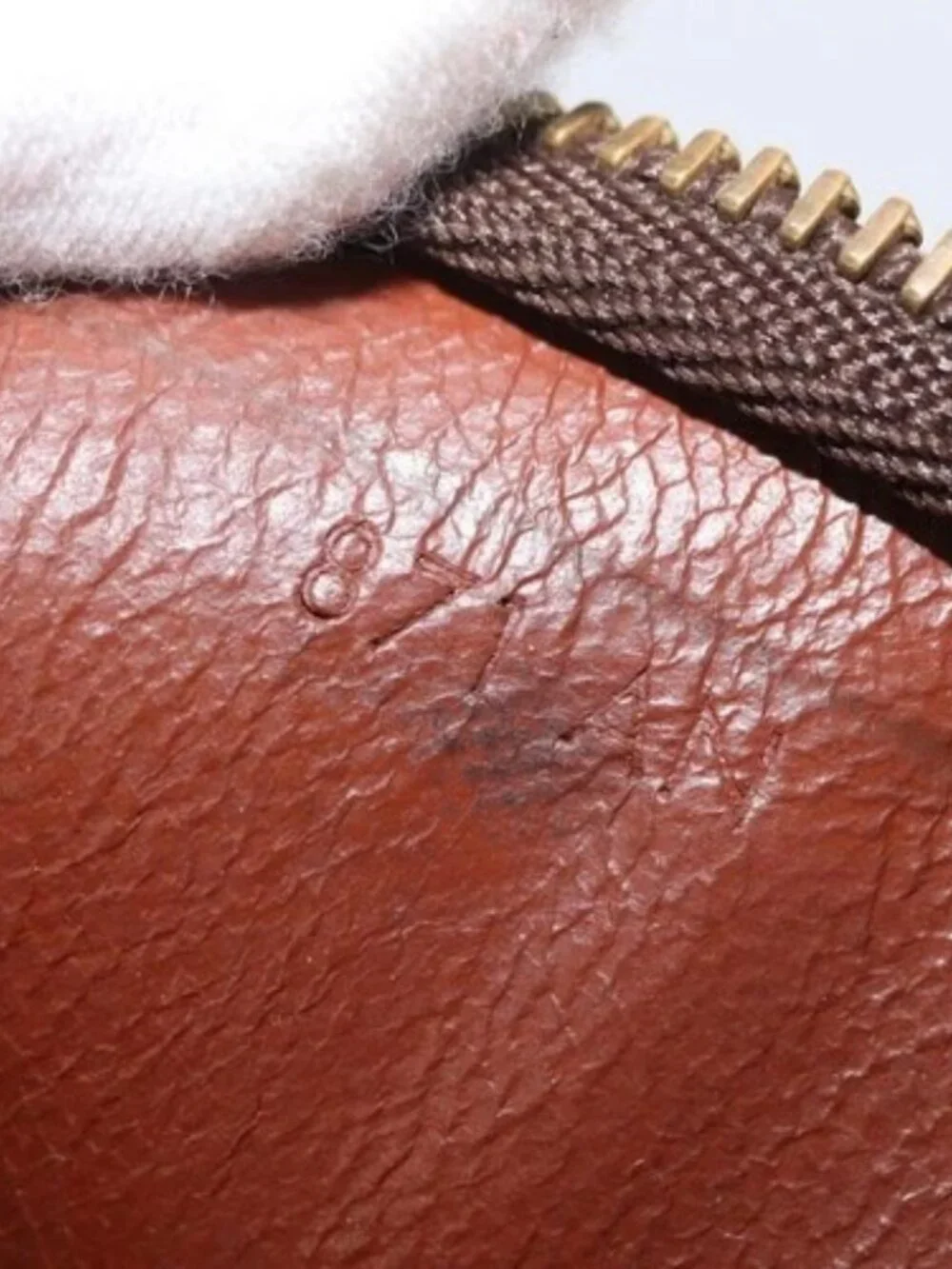 LOUIS VUITTON Monogram Poche Toilette 26 Pouch
